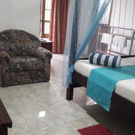 Apartament Sea Front Hikkaduwa Zewnętrze zdjęcie