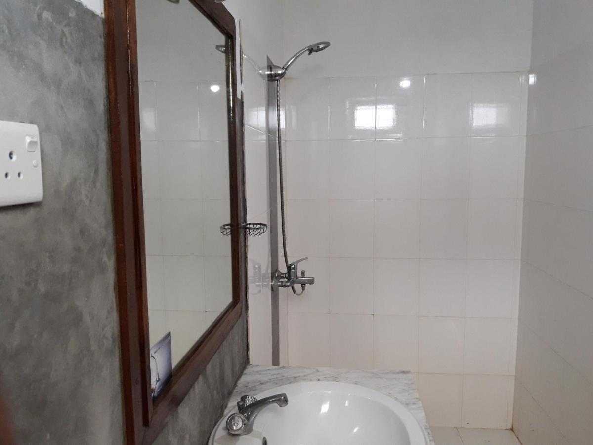 Apartament Sea Front Hikkaduwa Zewnętrze zdjęcie
