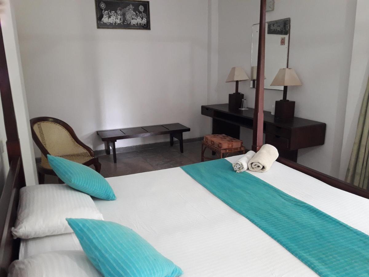 Apartament Sea Front Hikkaduwa Zewnętrze zdjęcie