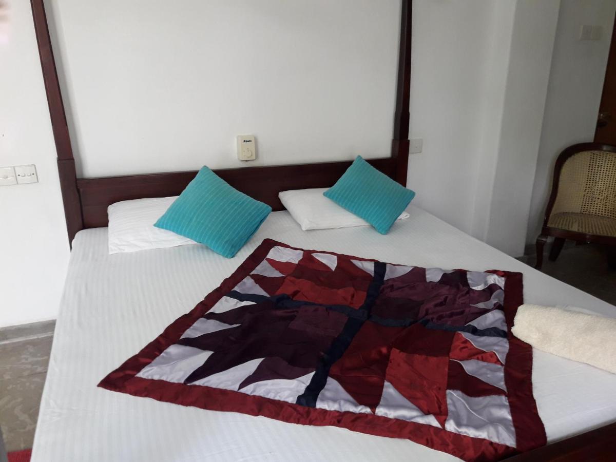 Apartament Sea Front Hikkaduwa Zewnętrze zdjęcie