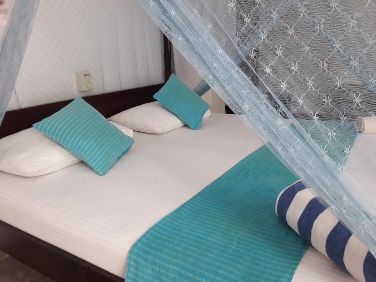 Apartament Sea Front Hikkaduwa Zewnętrze zdjęcie