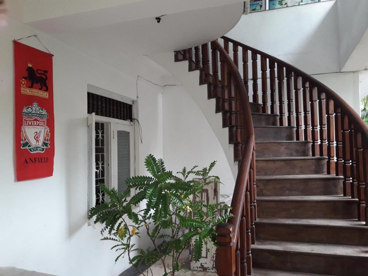 Apartament Sea Front Hikkaduwa Zewnętrze zdjęcie