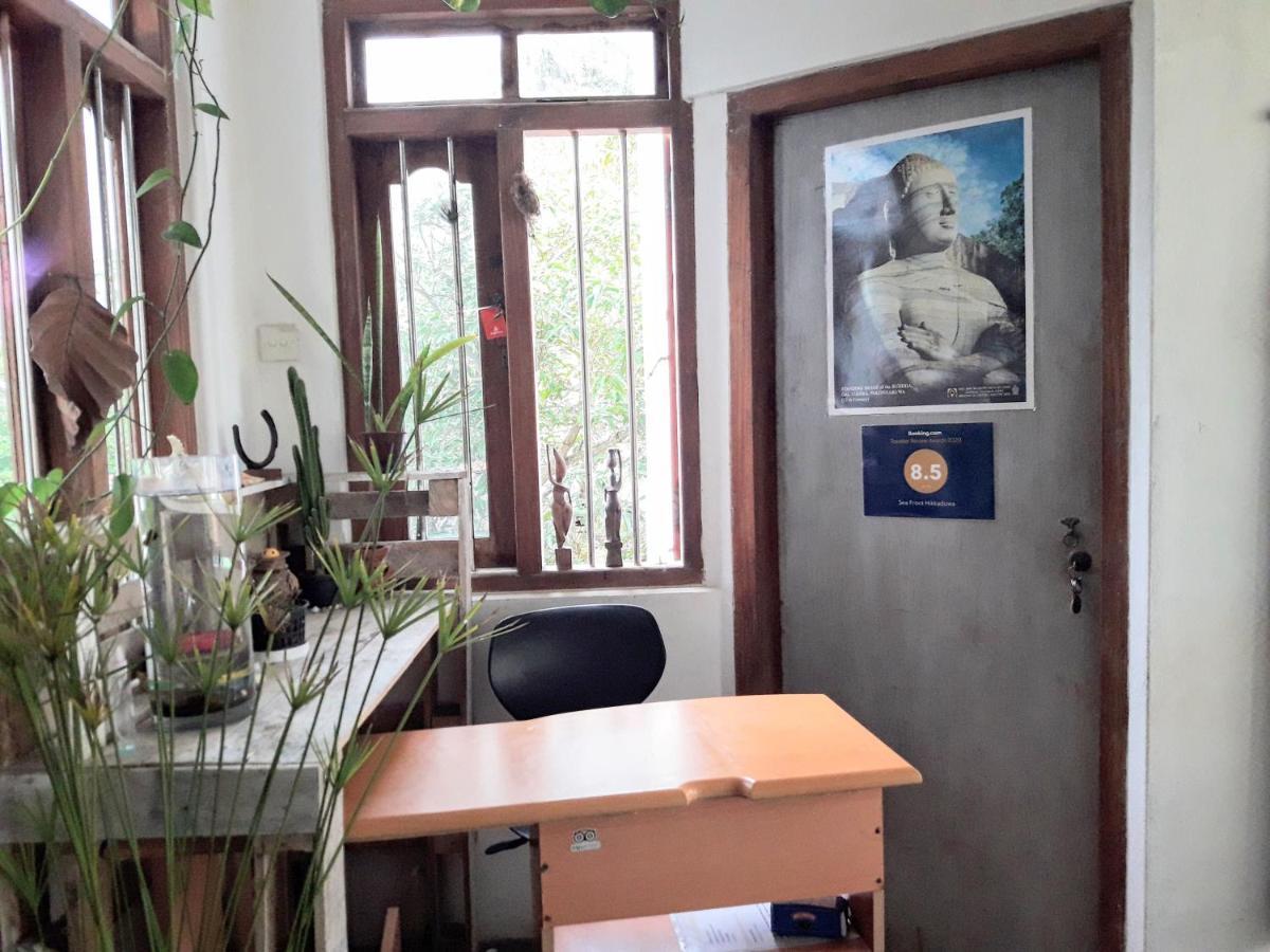 Apartament Sea Front Hikkaduwa Zewnętrze zdjęcie