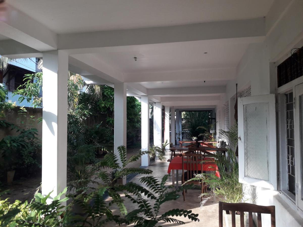 Apartament Sea Front Hikkaduwa Zewnętrze zdjęcie